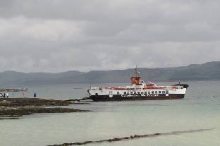 IMG_1183_ferry_on_the_shore_of_Gigha The ferry is ready for loading. 2011-05-11