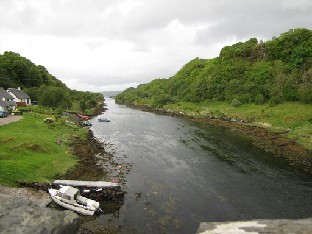 IMG_1482_from_Clachan_Bridge_to_north View from Clachan Bridge to north. 2011-05-12