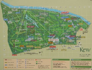 IMG_0402_Kew_map The map of Kew Gardens. The area is huge and one day is not enough to see everything. Kew Gardenin kartta. Alue on valtava ja yksi päivä ei ole riittävä kaiken...