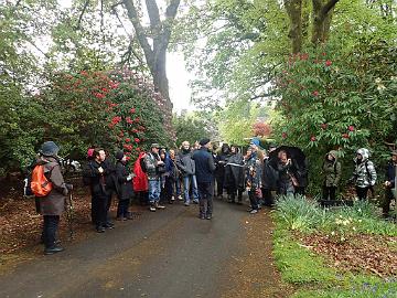 P5072557_group_1_at_Glenarn_1024px First group welcomed by Mike Thorrnley at Glenarn