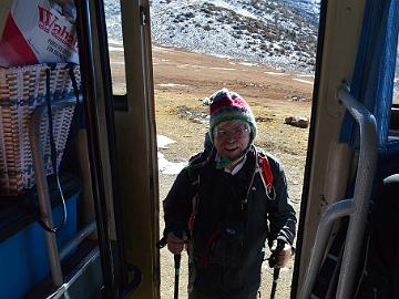 DSC_0580_Kristian_photo_by_Sten_N_1024px Getting into the bus after a good trek on the slopes of Baima Shan, photo by Sten Nørkjær.