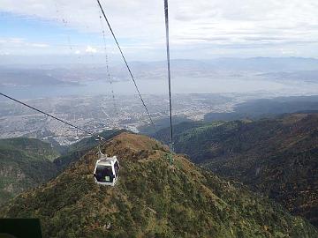 PA280262_1024px Cable car to Cang Shan