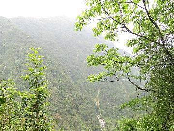 IMG_1216_trek_Yuksam-Sachen_160502 View from the trail (09:41)