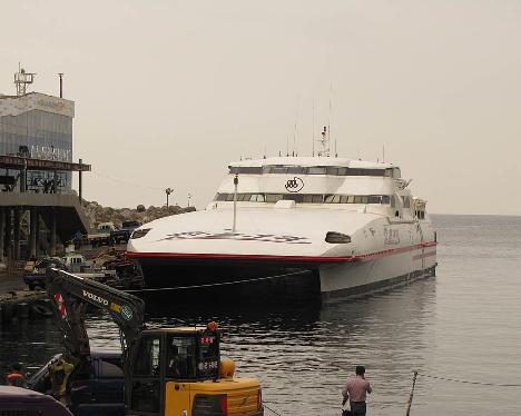 IMG_1329 Arriving to Dodong harbor