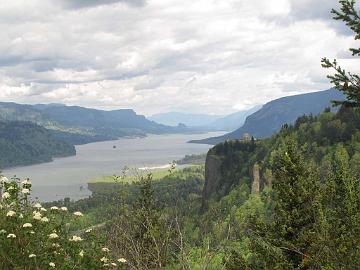 IMG_8648_Columbia_river_Chanticleer_Point Columbia River, view from Chanticleer point (aka Portland Women's Forum Scenic Viewpoint), Multnomah County, Oregon